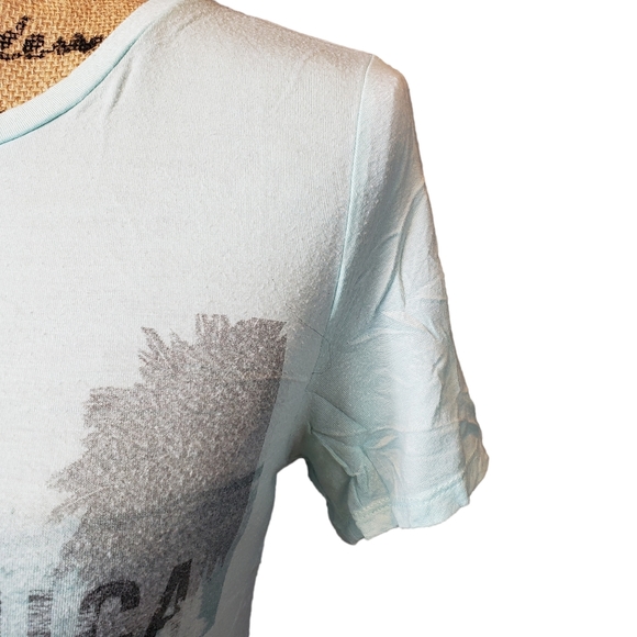 American Eagle Mint Green Tshirt - Picture 6 of 6
